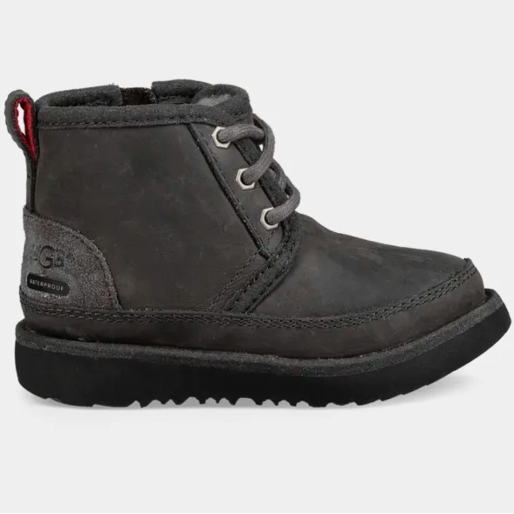 Ugg Neumel II Unisex Youth Charcoal Gray Lace Up Boots Waterproof Size 10 USED